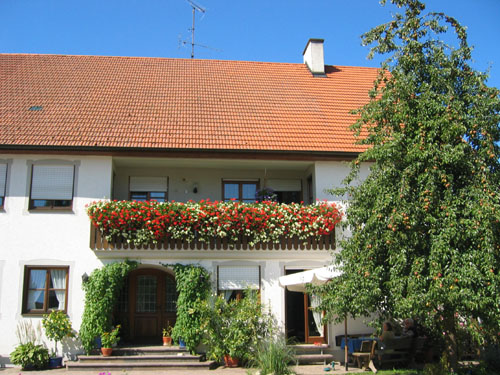 farmhouse.jpg